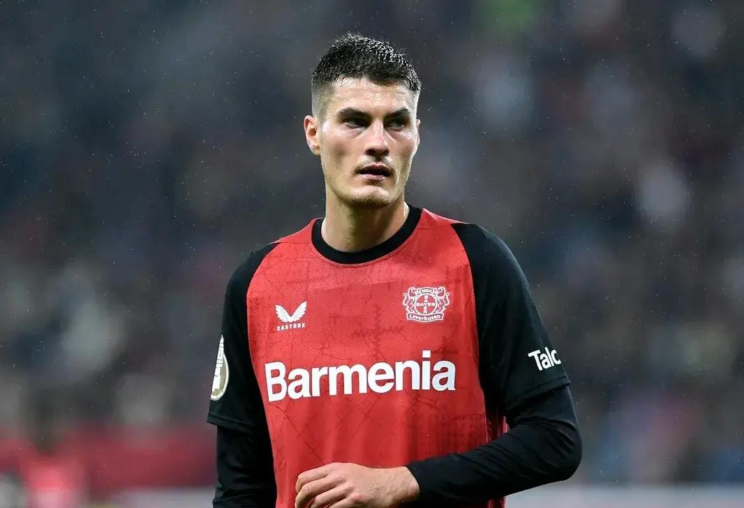 包含冷门频出!橄榄球战况跌宕起伏的词条 包含冷门频出!橄榄球战况跌宕起伏的词条