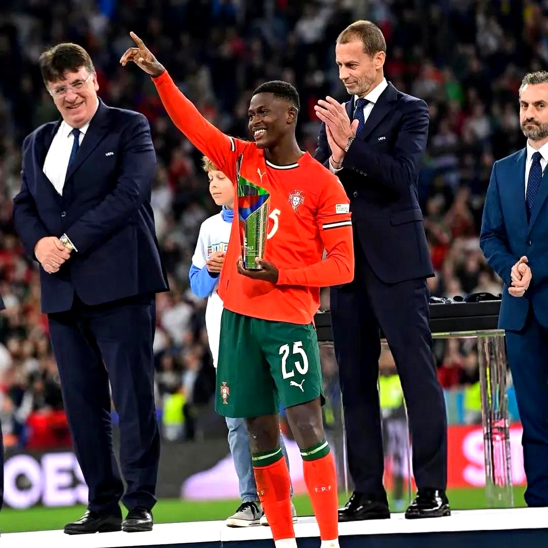 葡萄牙队轻取德国队，奥恰洛夫惊艳四座